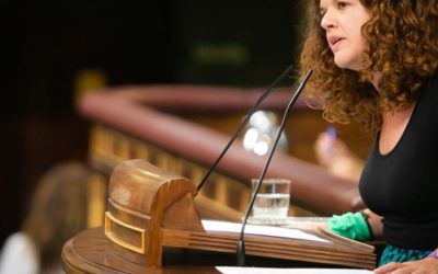 Las portavoces de UP acusan a Vox de «crear el caos» y sembrar el «odio»: «No pueden vivir sin fango»