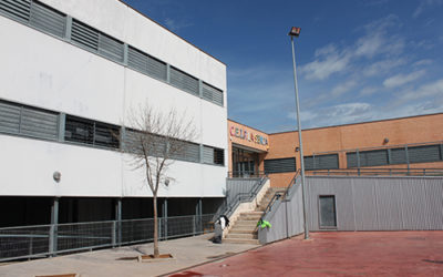 Duchas “de emergencia” en Cabanillas para los vecinos sin agua
