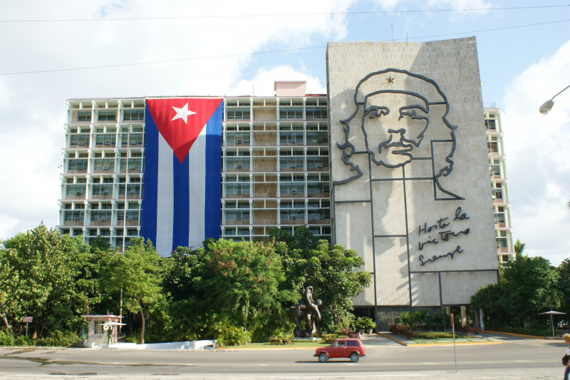 Cuba será covid-free: cinco vacunas y suma y sigue